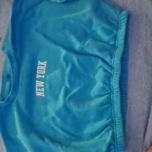 Small cropped NY top
